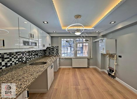 Efe'den Merkezi Konumu Çift Cephe 2+1 Dekrlu Daire