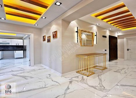 Efe İnşaat'tan Merkezi Konumda Dekorlu,geniş Satılık Daire !!!!!