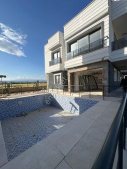 Silifke Kum Mh De Site İçi Lüks Daire