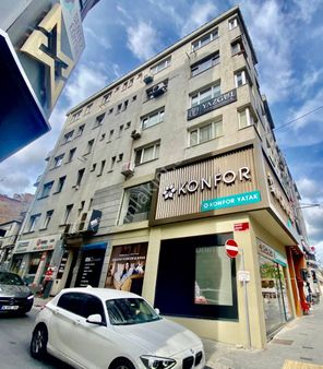 Bakırköy İstanbul Caddesi Satılık Bina