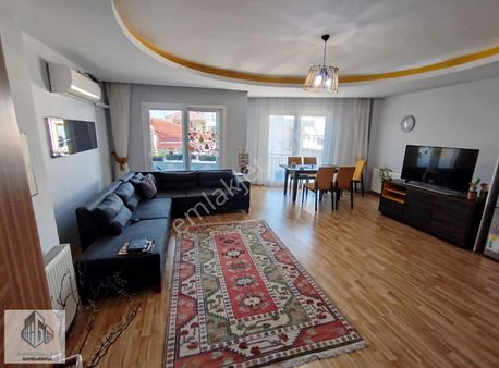 Garipoğulları Gayrimenkul'den İsmetpaşa'da Acil Satılık 7+1...