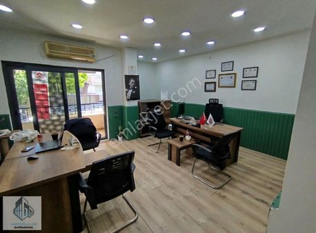 Garipoğulları Gayrimenkul'den 1.çamlık Sokak'ta Ofis/konut