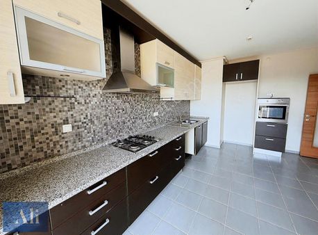 Ali Kasaplargil'den Selçuklu'nun En Gözde Yerinde Satılık Daire