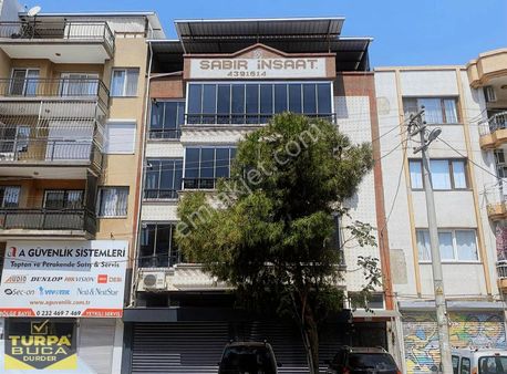 Cadde Üstü 187 M2 4+1 Lüks Daire Buca Belediye Üstü İtfaiye Ykn