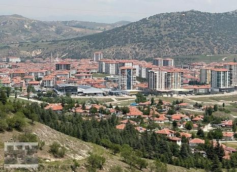 Yeşilkuşakta Hastane Bölgesine Yakın 210 Metre Çok Katlıda