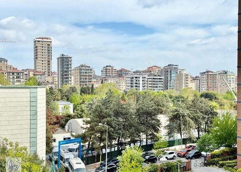 Yelken'den Sahil'de 3+1 60.yıl Parkı Manzaralı Balkonlu Boş