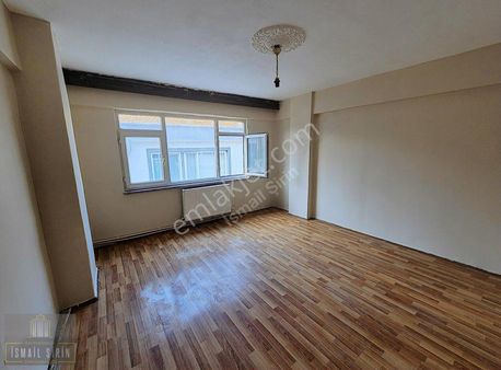 İsmail Şirinden Balıkpazarında Merkezi Konumda Geniş 2+1 Daire