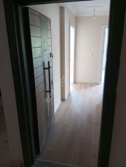 Kuşadası Davutlar'da Merkezi Konum'da 2+1 Bahçe Katı Bahçeli Yazlık Daire