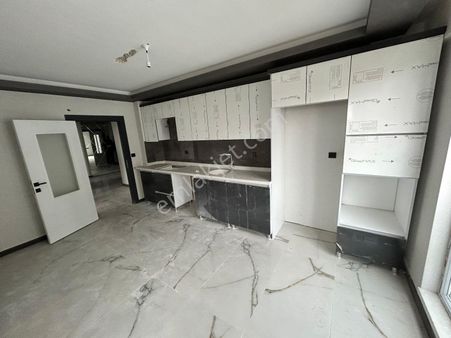 Başak Mahallesinde 3+1 Satılık Sıfır Daireler !!