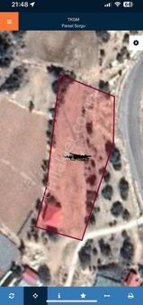 Sarıkayada Yol Cepheli 3550 M2 İçinde Ev Olan Tarla Satılıktır