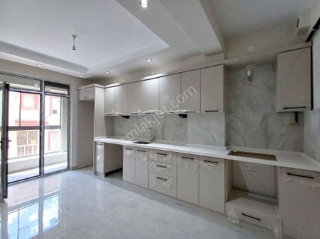 Recep Ümit'ten Şarhöyük Çarşı Merkezde Satılık Sıfır Lux 2+1 Yerden Isıtma Daire