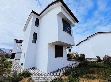 Geniş Kullanım Alanına Sahip 4+2 Villa