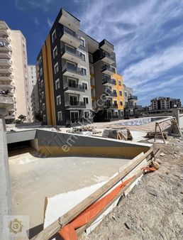 1+1 Giriş Kat Kaplı Otopark 2 Aya Teslim