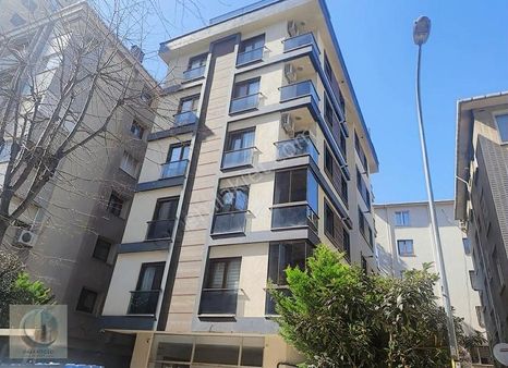 Suadiye'de Marmaraya Yakın 2+1 Satılık Dubleks Daire