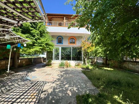 Hanedan Gyo' Dan Pancarlı Mah. Ticari Amaçlı Kiralık Villa