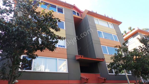 Mecidiyeköy Merkezde Çelik İşmerkezinde 160 M2 Kiralık 4+1