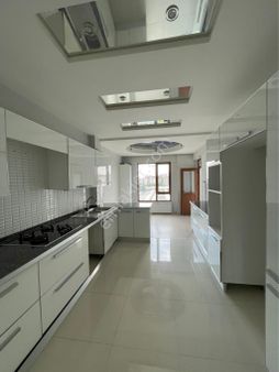 Arıkandan Fahri Kayahanda Satılık 4+1 Arakat Daire