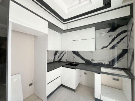 🟣🟣 Güç Gayrimenkul'den Akçay'da Yerden Isıtmalı Şık Tasarımlı Sıfır Satılık 1+1 Daire