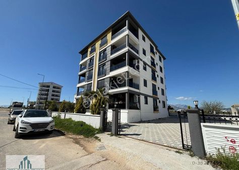 Usta Gayrimenkul'den Jandarma Arkasında Satılık Sıfır Lüks 3+1