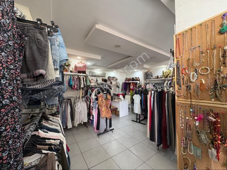 Şehnaz Yüksek' Den Arık Cad Üzeri Devren Kiralık Giyim Mağazası