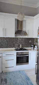 Konak Caddesinde Fırsat Dairesi...