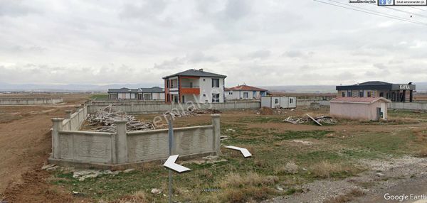 Kemerhisar Çayır Mah 30 Mt Bulvara Cepheli Ticari + Konut İmarlı