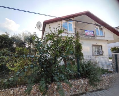 Kuşadası Davutlar Satılık Denize 50 M 3+1 Müstakil Villa