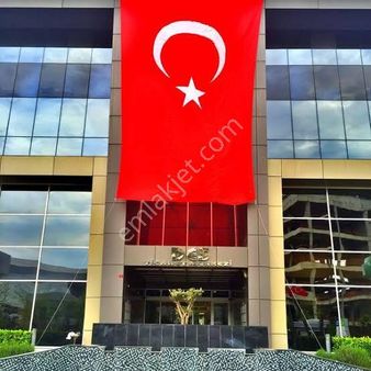 Des Sanayi Sitesi 200 M²
