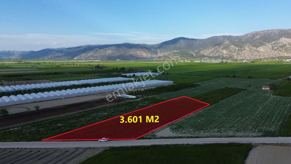Korkuteli Karataş Mahallesinde 3.601 M2 Yol Kenarında Yerleşim Ve Bahçe Yapımına Uygundur