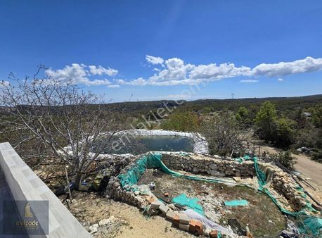 Mersin Erdemli Veyselli Satılık 9.800 Metrekare İmarlı Tarla