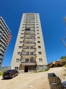 Maride Emlak`tan Acil Satılık 2+1 Geniş Daire