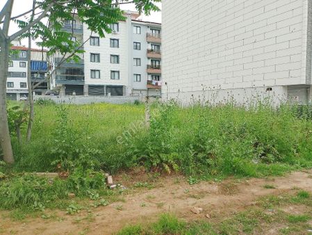 Uzun Emlak'tan Salihli Kurtuluş Mahallesinde 8 Dairelik Arsa