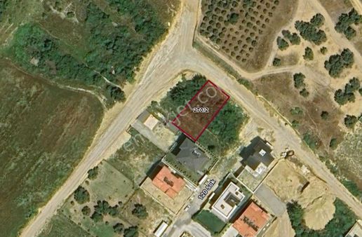 Manavgat Ilıca'da Deniz Manzaralı Satılık 595 M2 Arsa