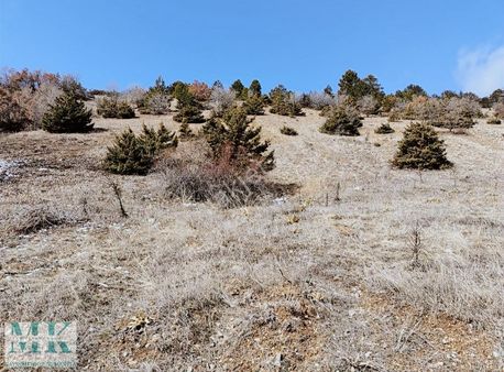 Mustafa Kara'dan Derbent Merkezde Satılık Müstakil Parsel