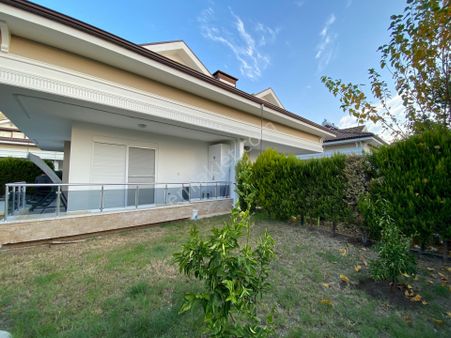 Kemer Arslanbucak'ta 2+1 Mustakil Bahçeli Villa!!