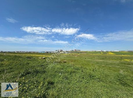 Silivri Mimarsinan'da 15.222 M2 Alanlı Satılık Arazi