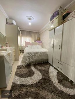 Ezine Merkezde 2+1 Kapalı Mutfak Ebeveyn Banyolu Müthiş Fırsat