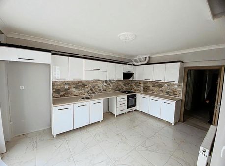 Şehitlik Mahallesinde Site İçinde Fırsat Daire