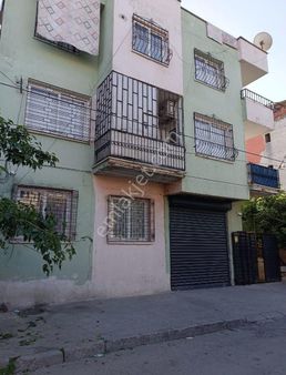 Genç Emlak'tan Siteler Mah. Satılık 3 Katlı Bina