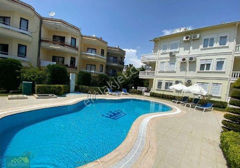 Belek Merkezde Havuzlu Site İçinde Satılık 2+1 Eşyasız Daire