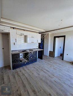 Cıvandan, Deniz Manzaralı, Yatırımlık 1+1 Daire