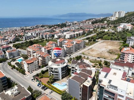 Kuşadası Ege Mah Arıa Evlerı Satılık Çatı Dubleks