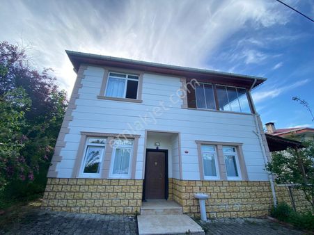 Trabzon Çimenli'de Eşyalı Kiralık Müstakil Ev