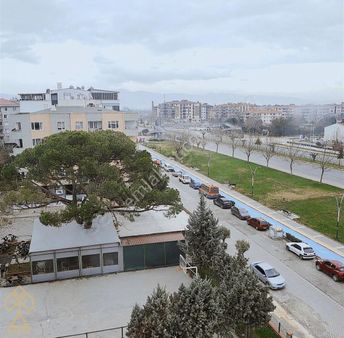 Yürüyüş Yolu Cepheli 5+1 Dubleks Merkezi Konum, Önü Açık!