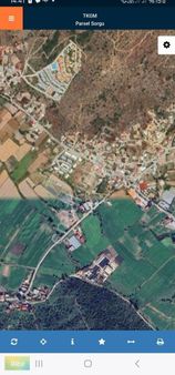 Dörttepe De Yerleşim İçinde Tarla