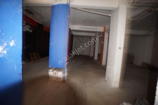 Meral R6114 Hürriyet Cd Girişli Geniş 250m2 Kiralık Depo İşyeri