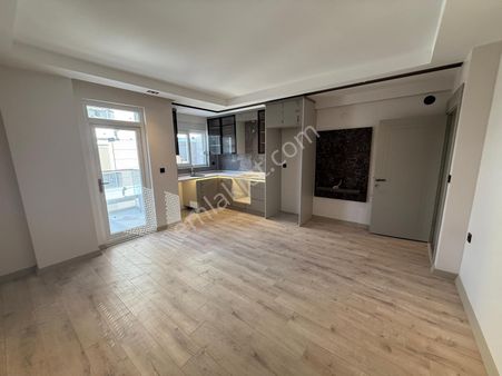 V.karşıyakada Katta Ultra Lüx 1+1 Satılık Daireler