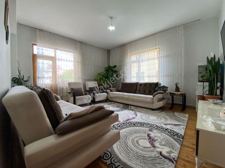 Yasin Aytap'tan Kaçırılmayacak Fırsat!! Satılık Arakat 3+1 Daire