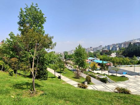 Bursa Yıldırım Kaplıkaya Cazibe Merkezi Karşısı Satılık Fırsat Arazi