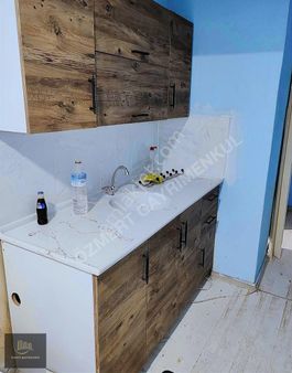 Esenlik Mahallesin De 1+0 Takas Düşünebilir Satılık Daire